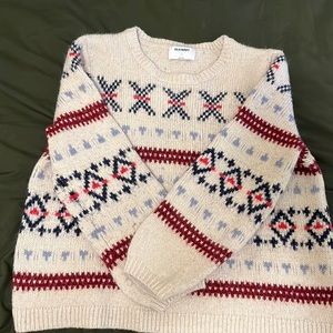 OLD NAVY LONG SLEEVE SWEATER